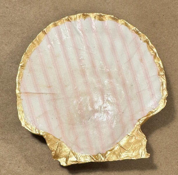 scallop ring dish side